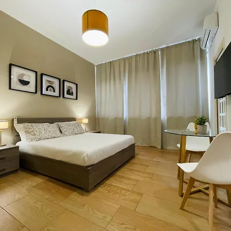 Le Dimore Del Corso كاتانيا